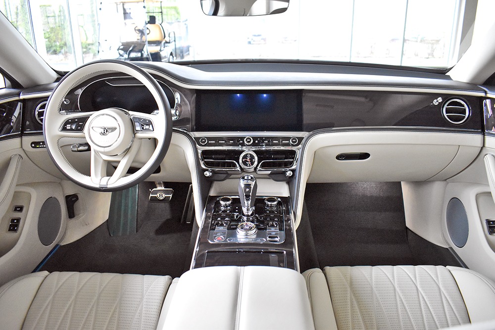 2021 Bentley Flying Spur Image 7
