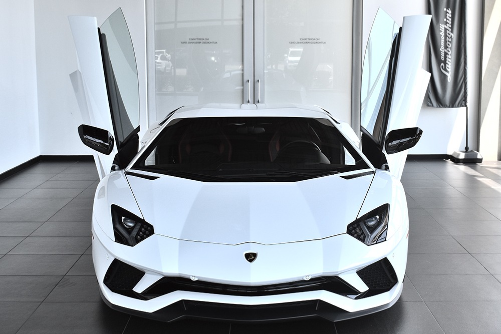 2018 Lamborghini Aventador S Image 6