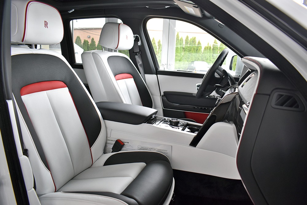 2021 Rolls-Royce Cullinan Image 4