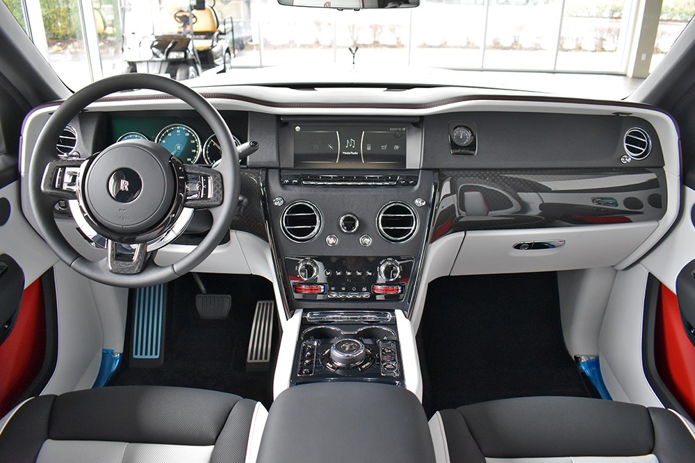 2021 Rolls-Royce Cullinan Image 8