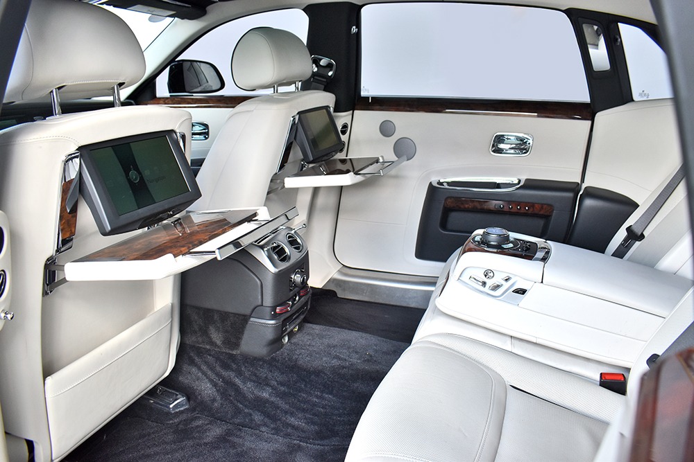 2017 Rolls-Royce Ghost Series II Image 11