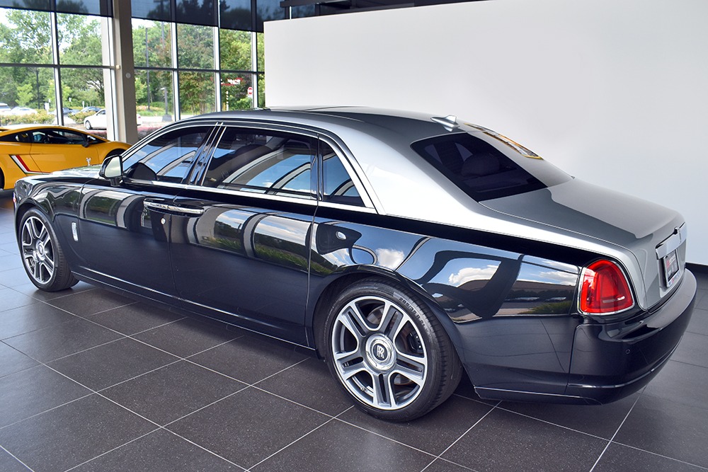 2017 Rolls-Royce Ghost Series II Image 2