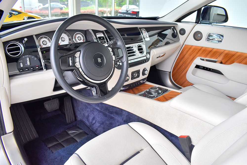 2014 Rolls-Royce Wraith Image 3