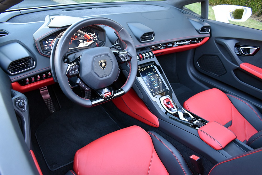 2020 Lamborghini Huracan Image 3