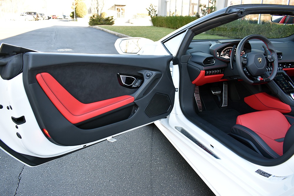 2020 Lamborghini Huracan Image 7