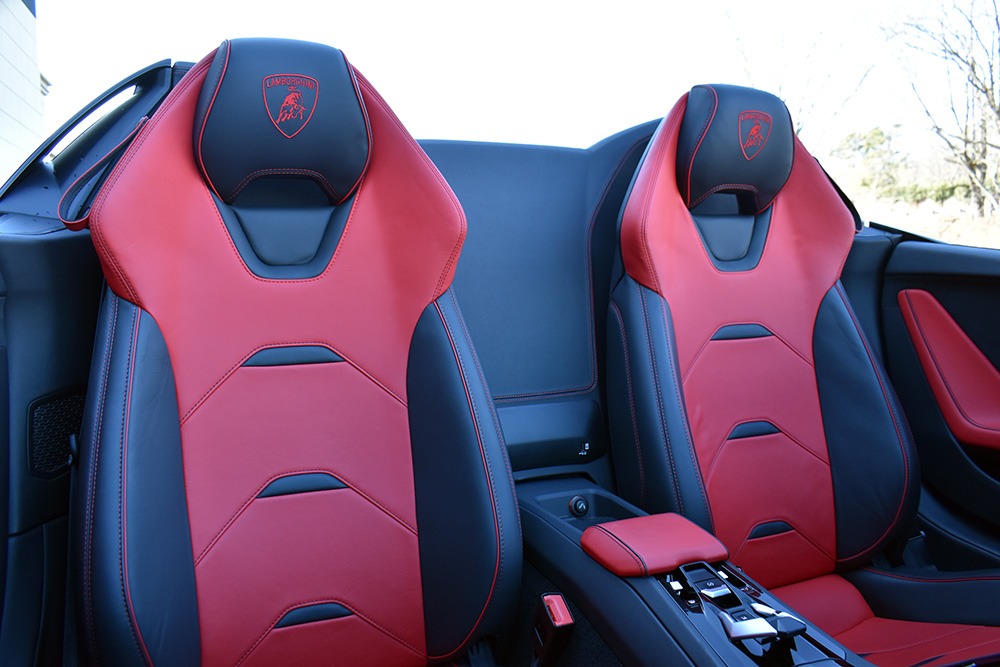 2020 Lamborghini Huracan Image 8