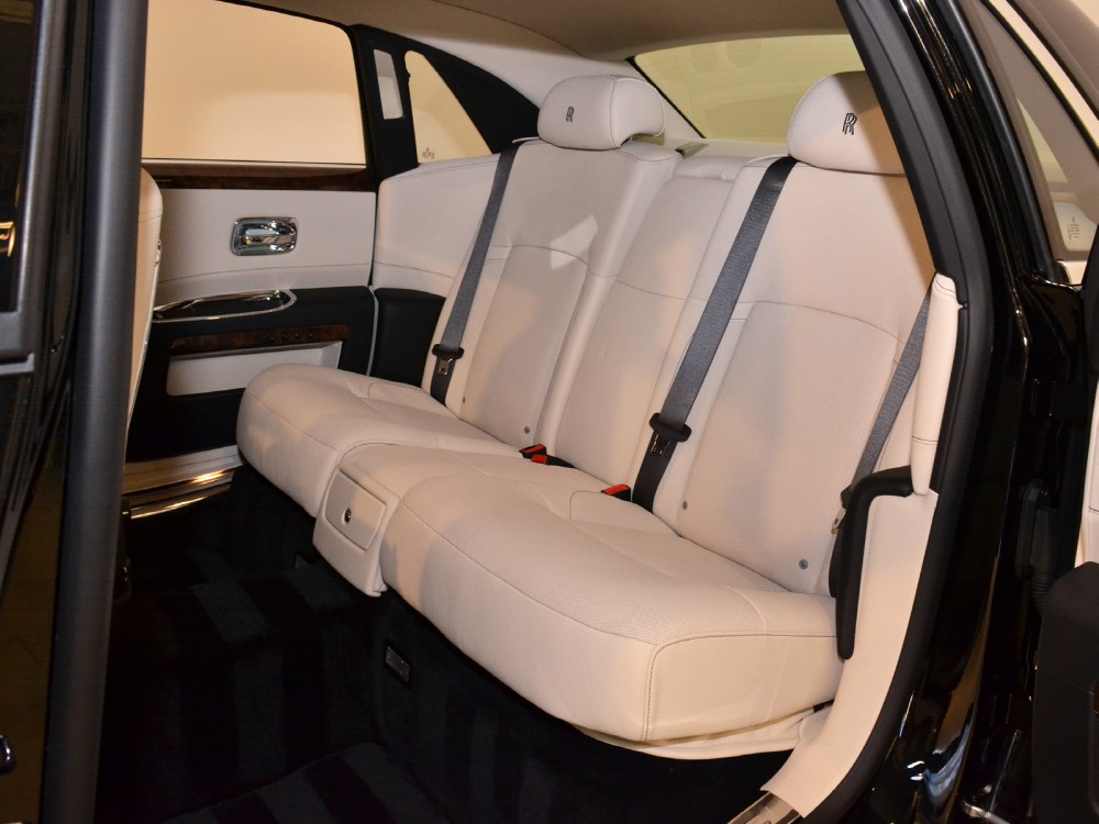 2012 Rolls-Royce Ghost EWB Image 17