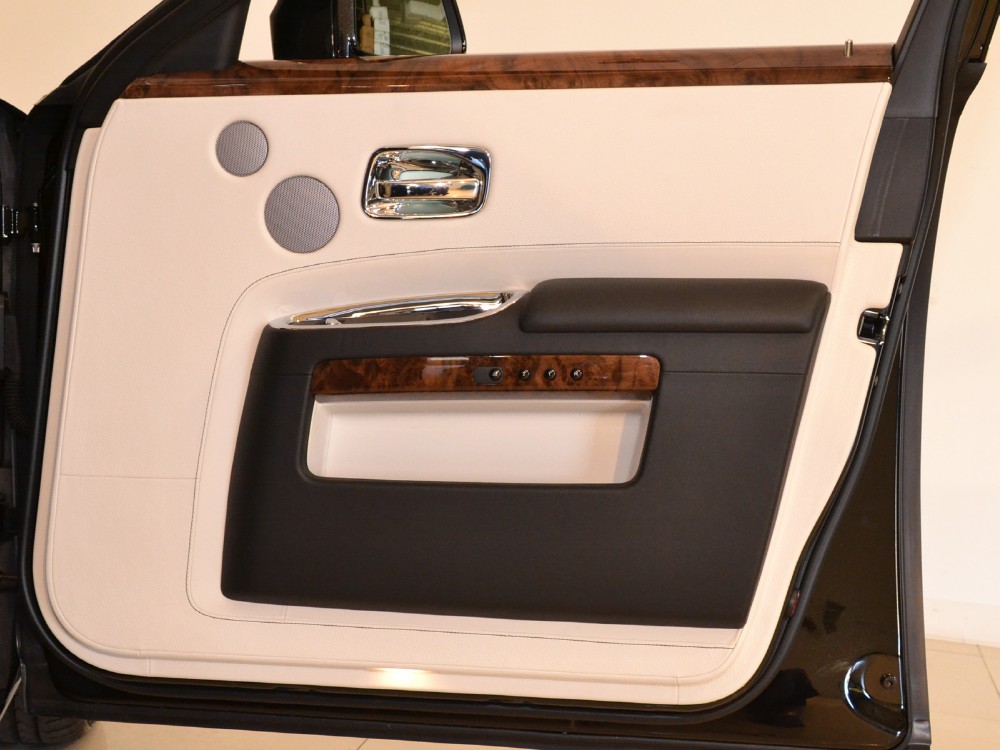2012 Rolls-Royce Ghost EWB Image 26