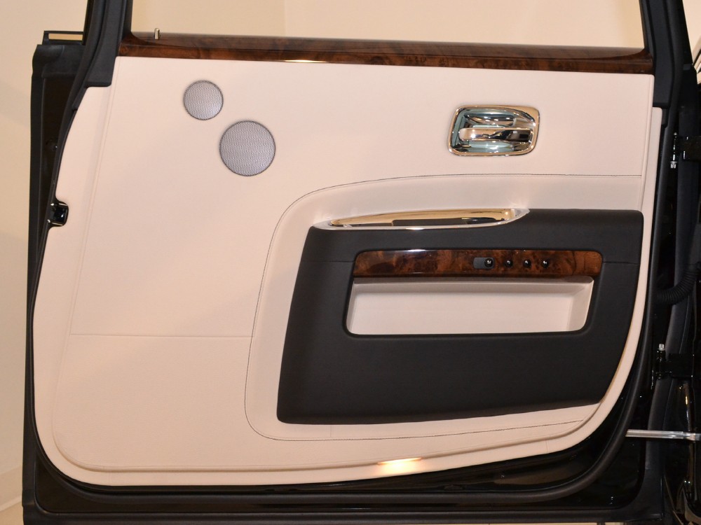 2012 Rolls-Royce Ghost EWB Image 28