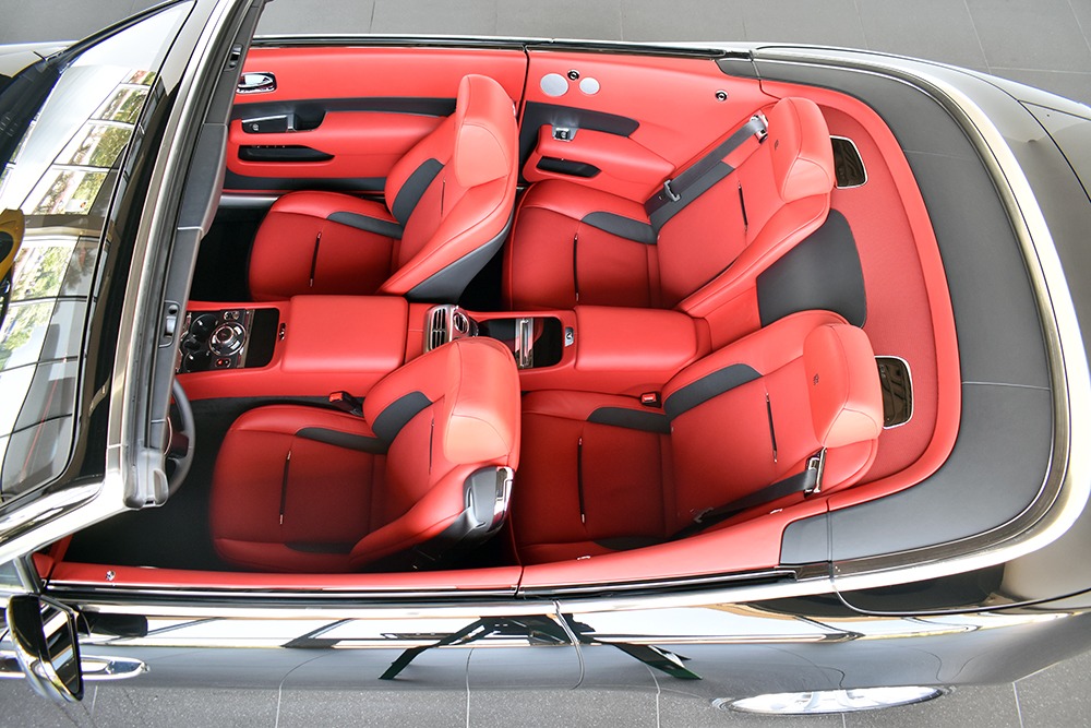 2020 Rolls-Royce Dawn Image 10