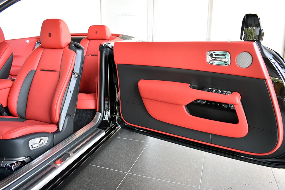 2020 Rolls-Royce Dawn Image 11