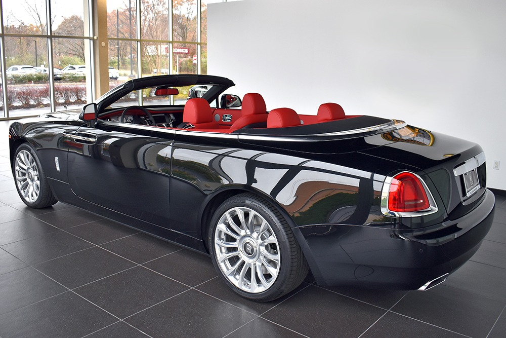 2020 Rolls-Royce Dawn Image 2