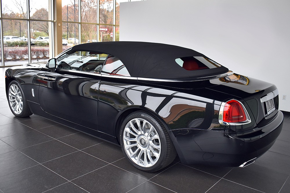 2020 Rolls-Royce Dawn Image 3