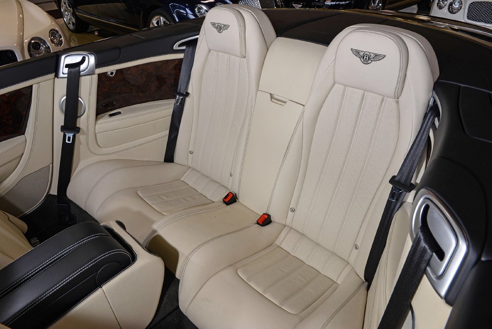 2012 Bentley Continental GT Convertible Image 15