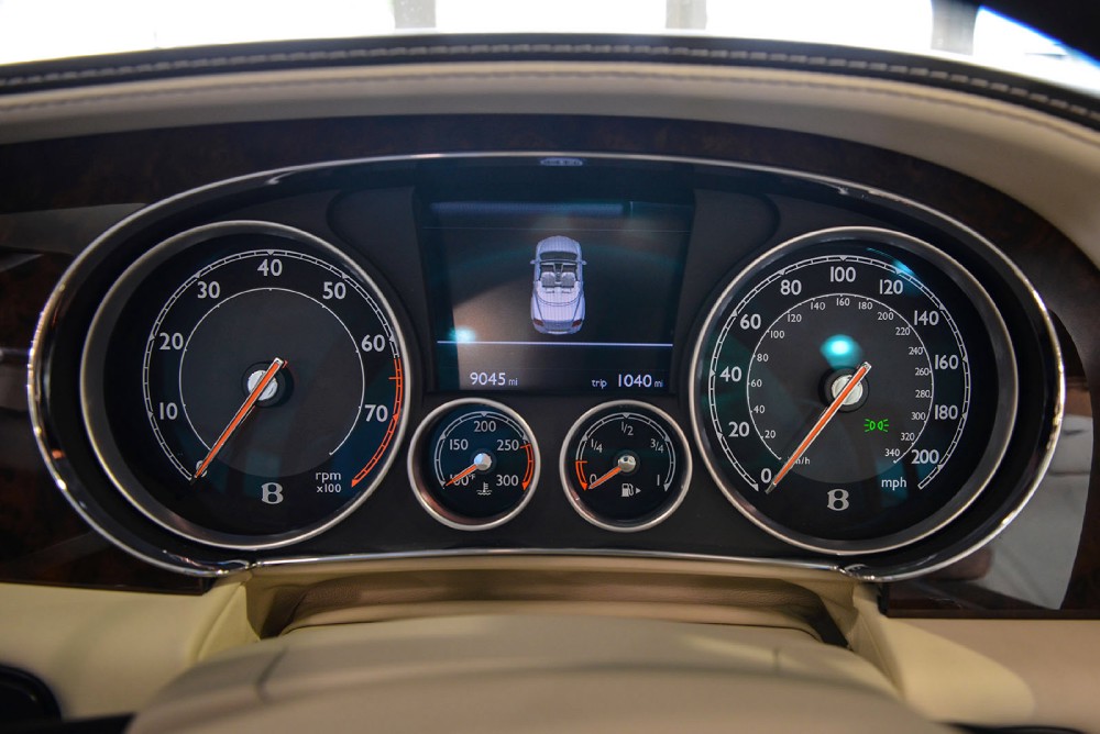2012 Bentley Continental GT Convertible Image 17
