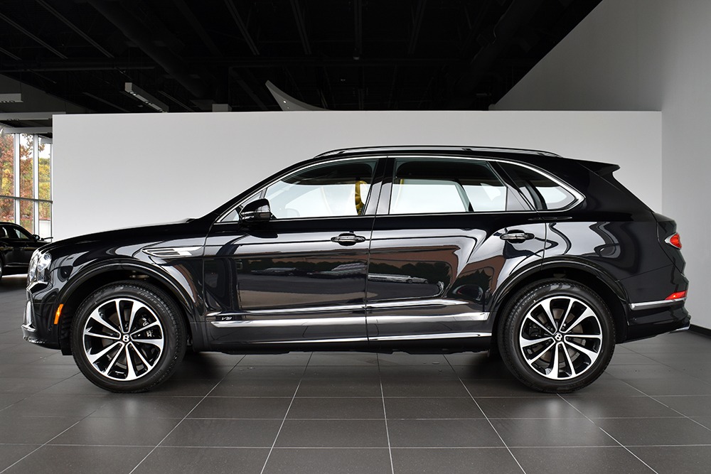 2021 Bentley Bentayga V8 Image 5