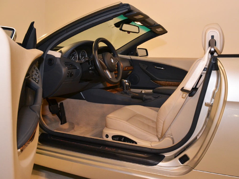 2005 BMW 645Ci Image 21