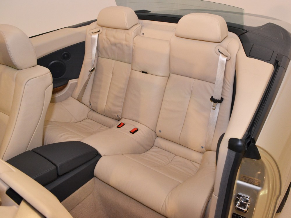 2005 BMW 645Ci Image 23