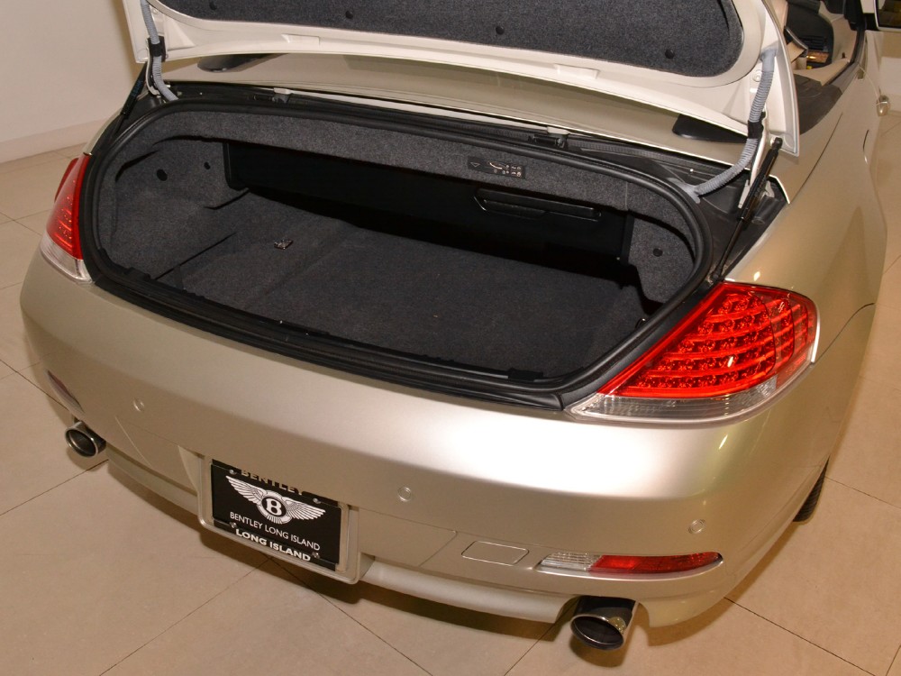 2005 BMW 645Ci Image 28