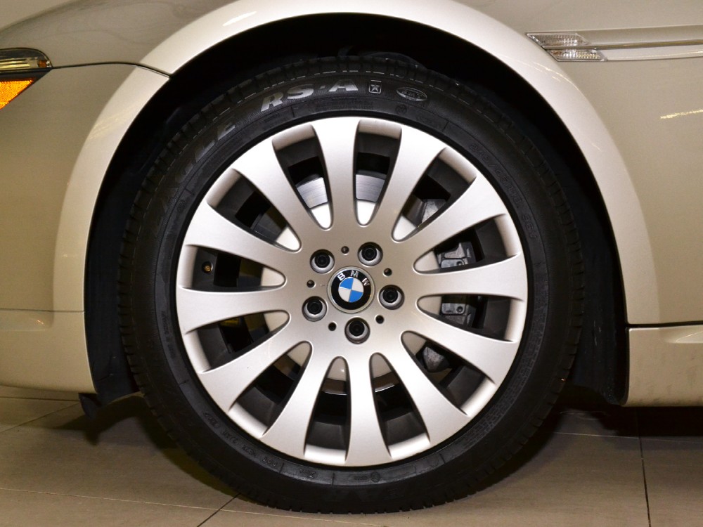 2005 BMW 645Ci Image 4