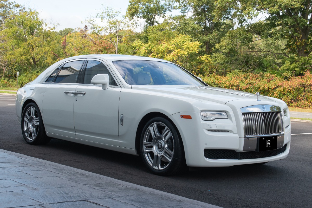 2015 Rolls-Royce Ghost Image 16