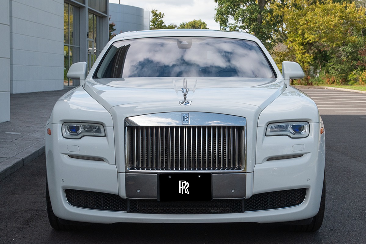 2015 Rolls-Royce Ghost Image 17