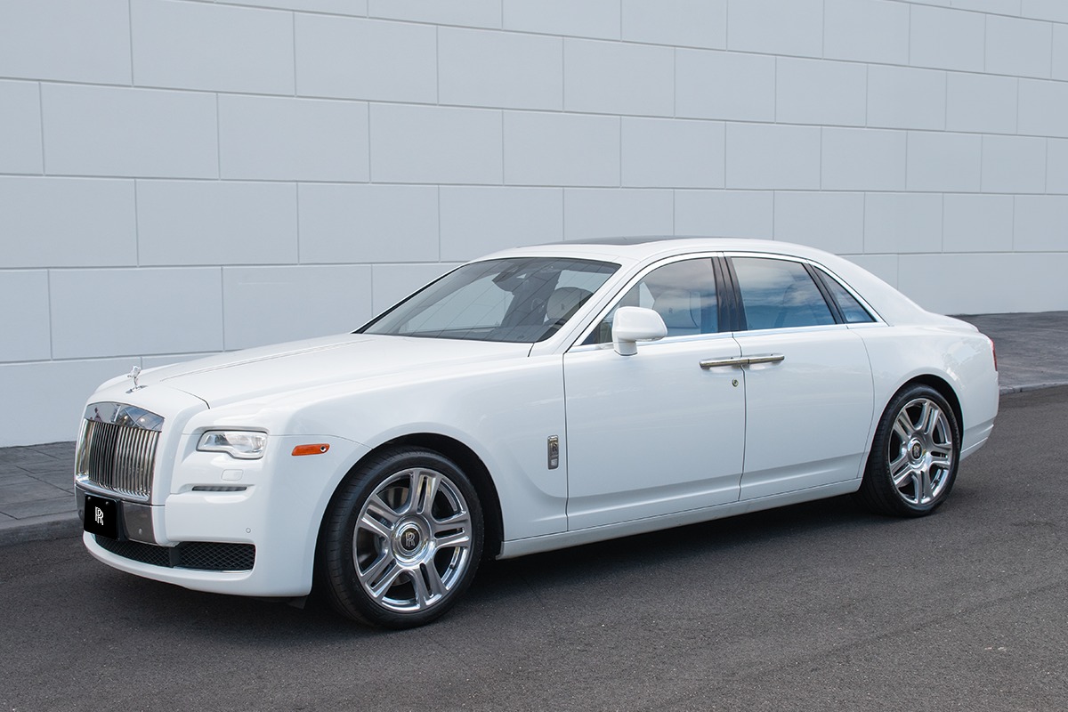 2015 Rolls-Royce Ghost Image 18