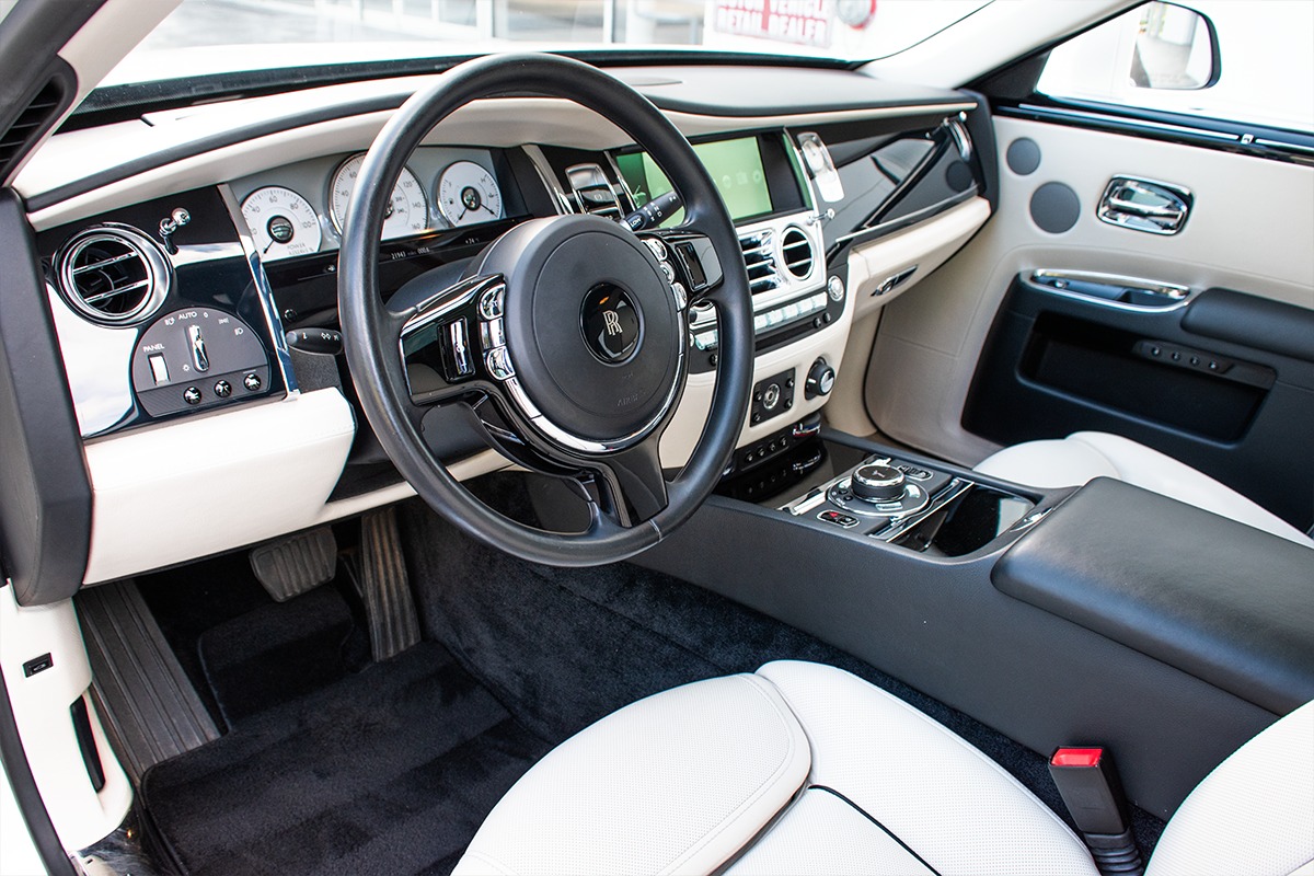 2015 Rolls-Royce Ghost Image 5