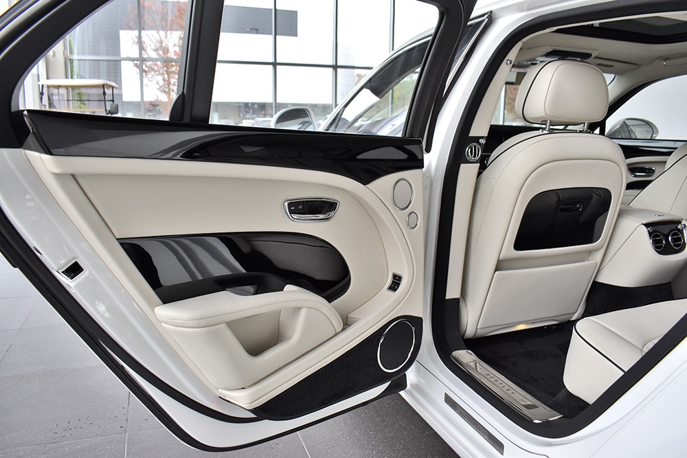 2020 Bentley Mulsanne Image 8