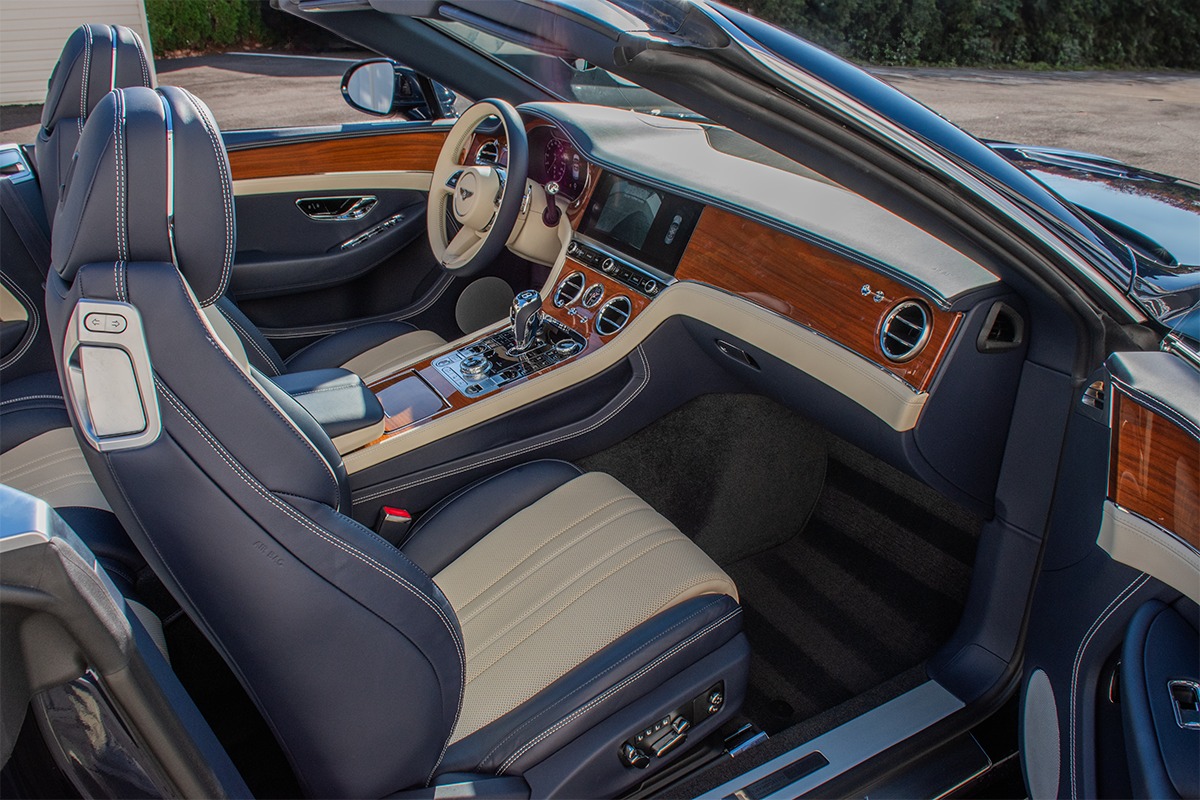 2021 Bentley Continental GT V8 Convertible Image 15