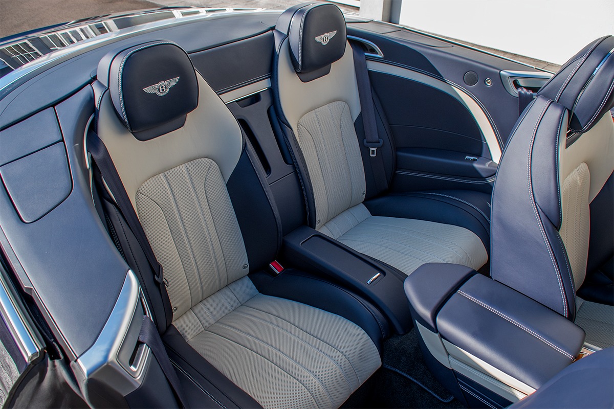 2021 Bentley Continental GT V8 Convertible Image 16