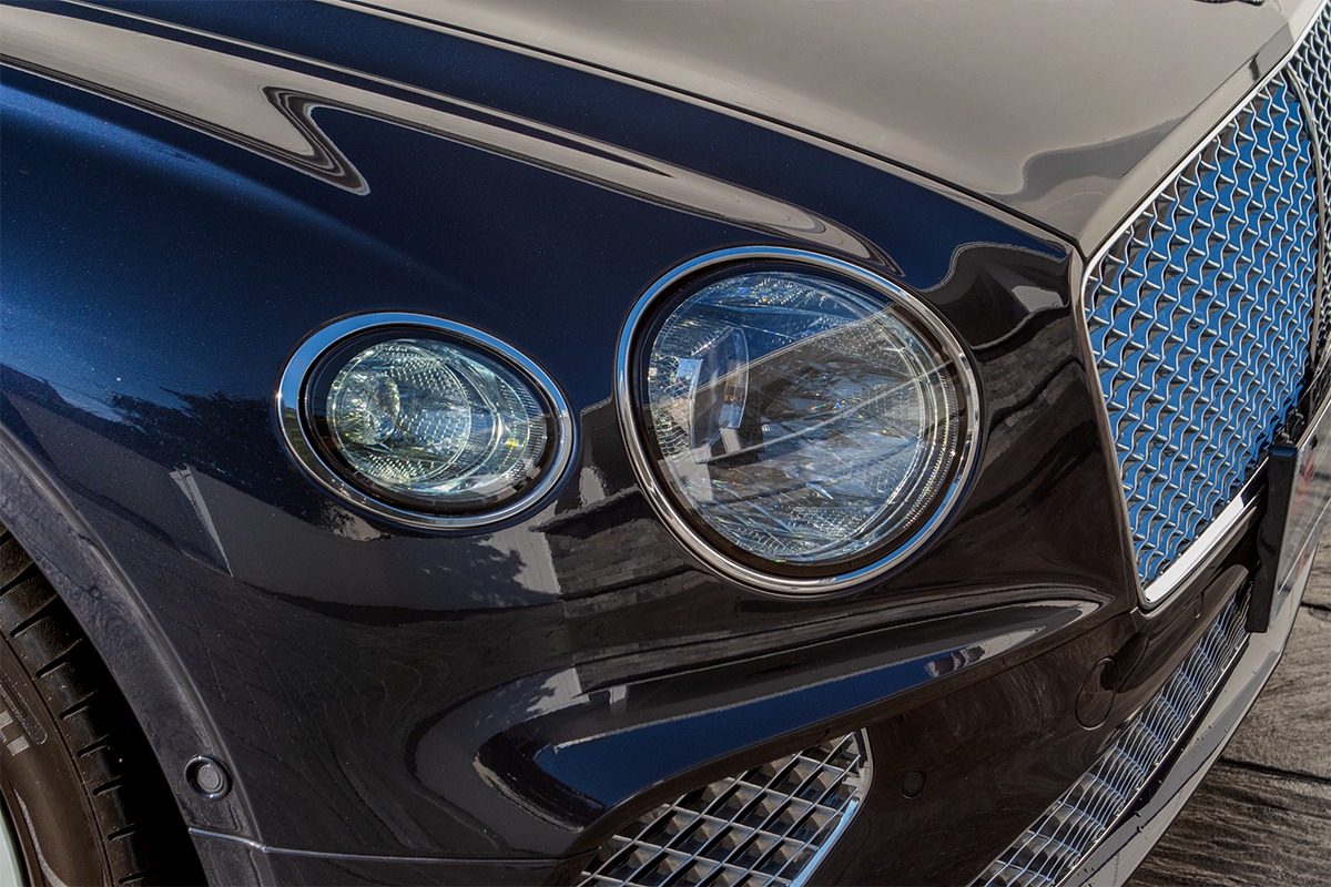 2021 Bentley Continental GT V8 Convertible Image 19