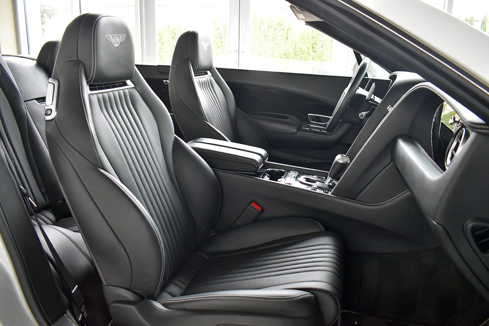 2016 Bentley Continental GT V8 Convertible Image 4