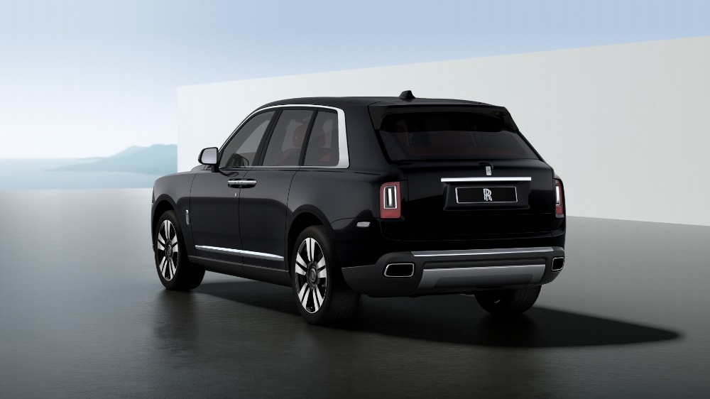 2021 Rolls-Royce Cullinan Image 3