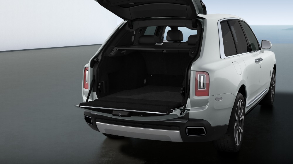 2021 Rolls-Royce Cullinan Image 8