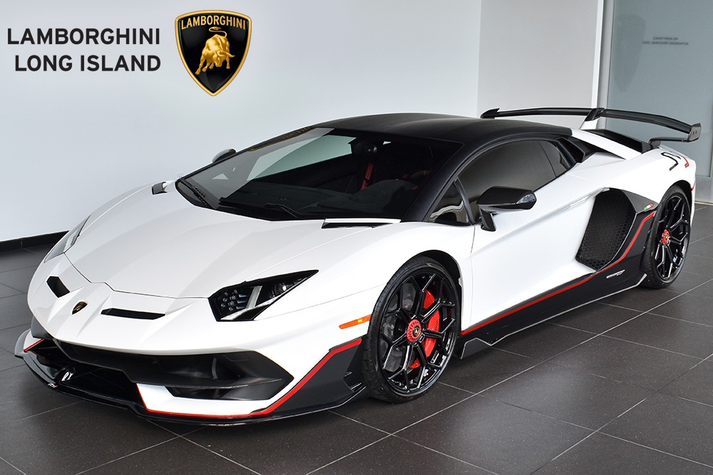 2019 Lamborghini Aventador Image 1