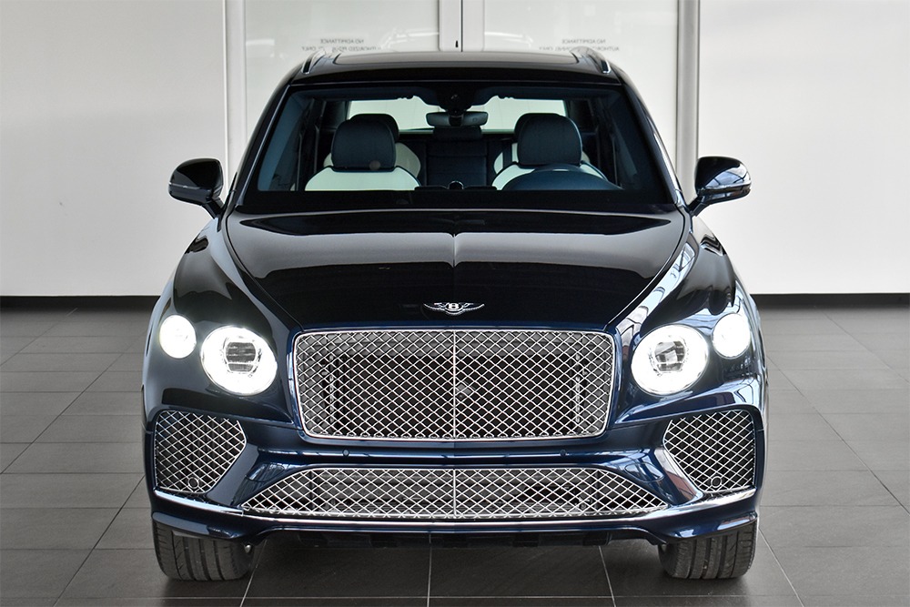 2021 Bentley Bentayga V8 Image 12