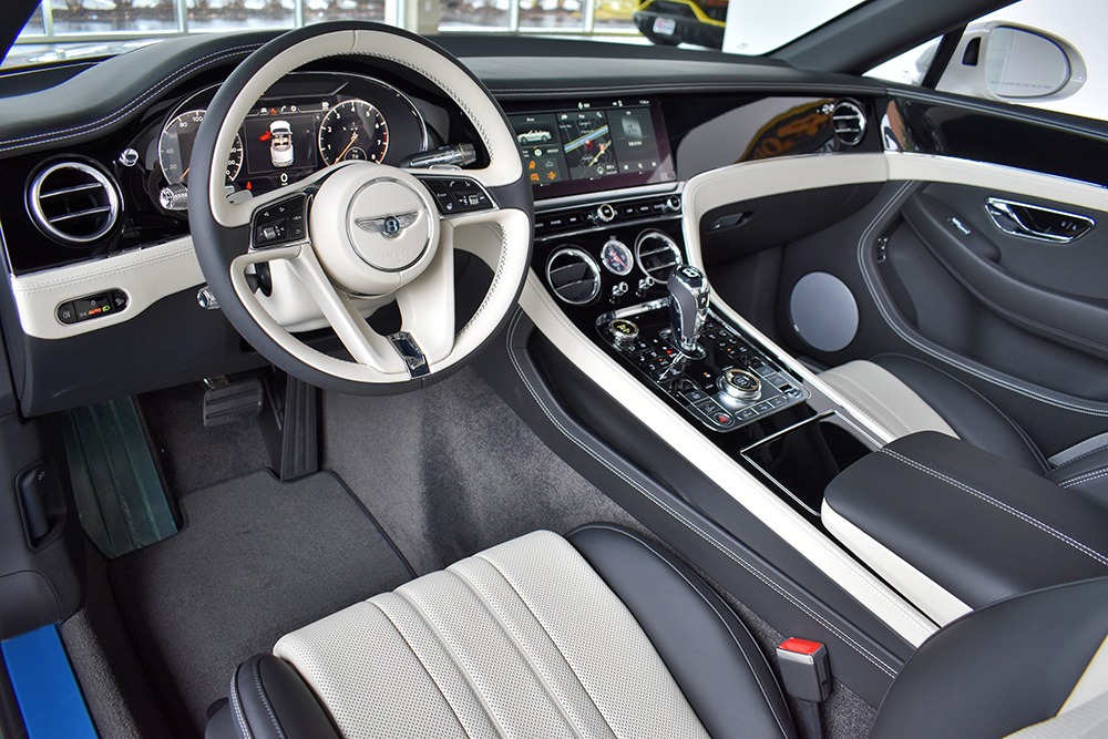 2021 Bentley Continental GT V8 Convertible Image 4