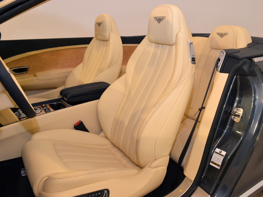 2012 Bentley Continental GT Convertible Image 22