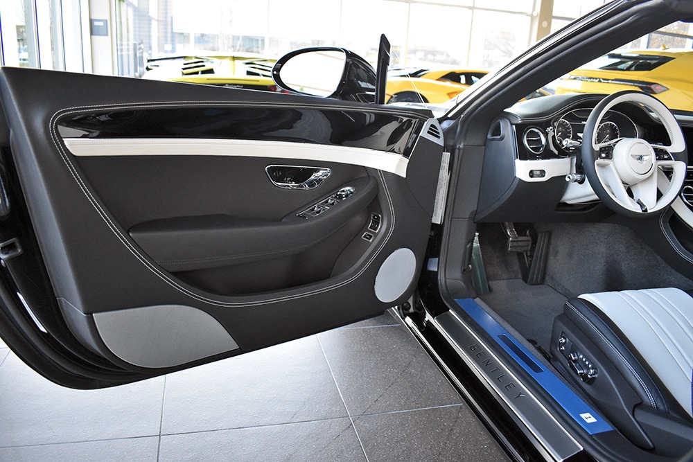 2021 Bentley Continental GT V8 Convertible Image 8