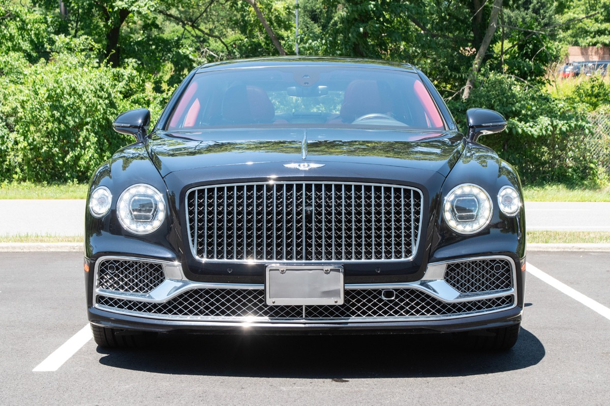 2021 Bentley Flying Spur Image 12