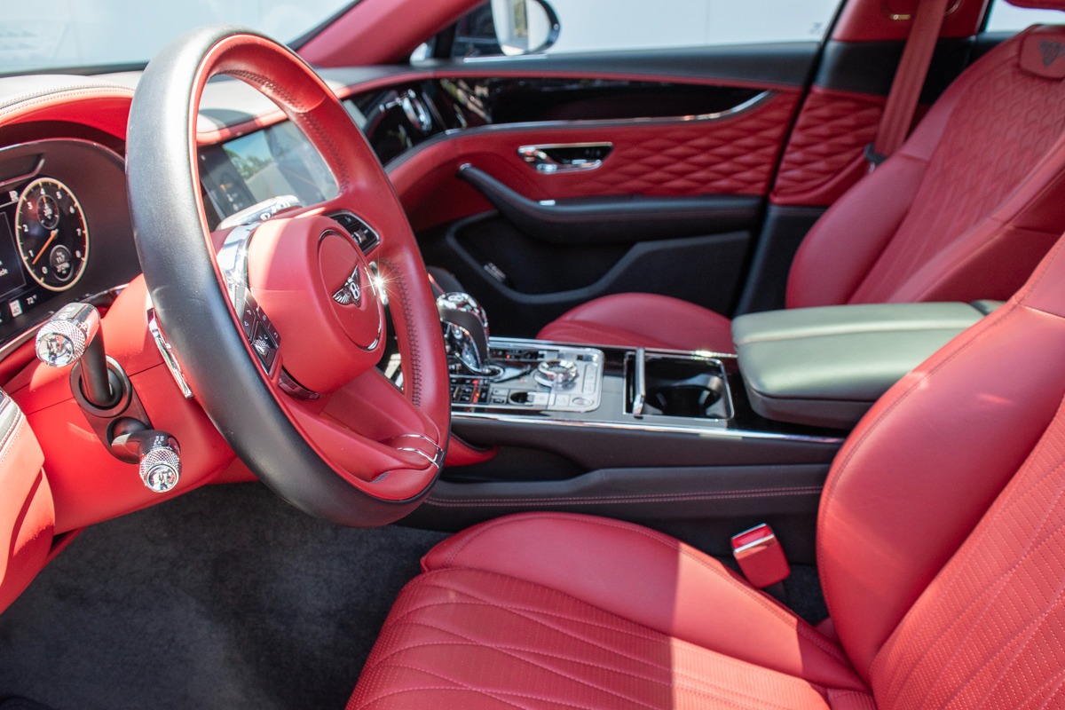 2021 Bentley Flying Spur Image 20
