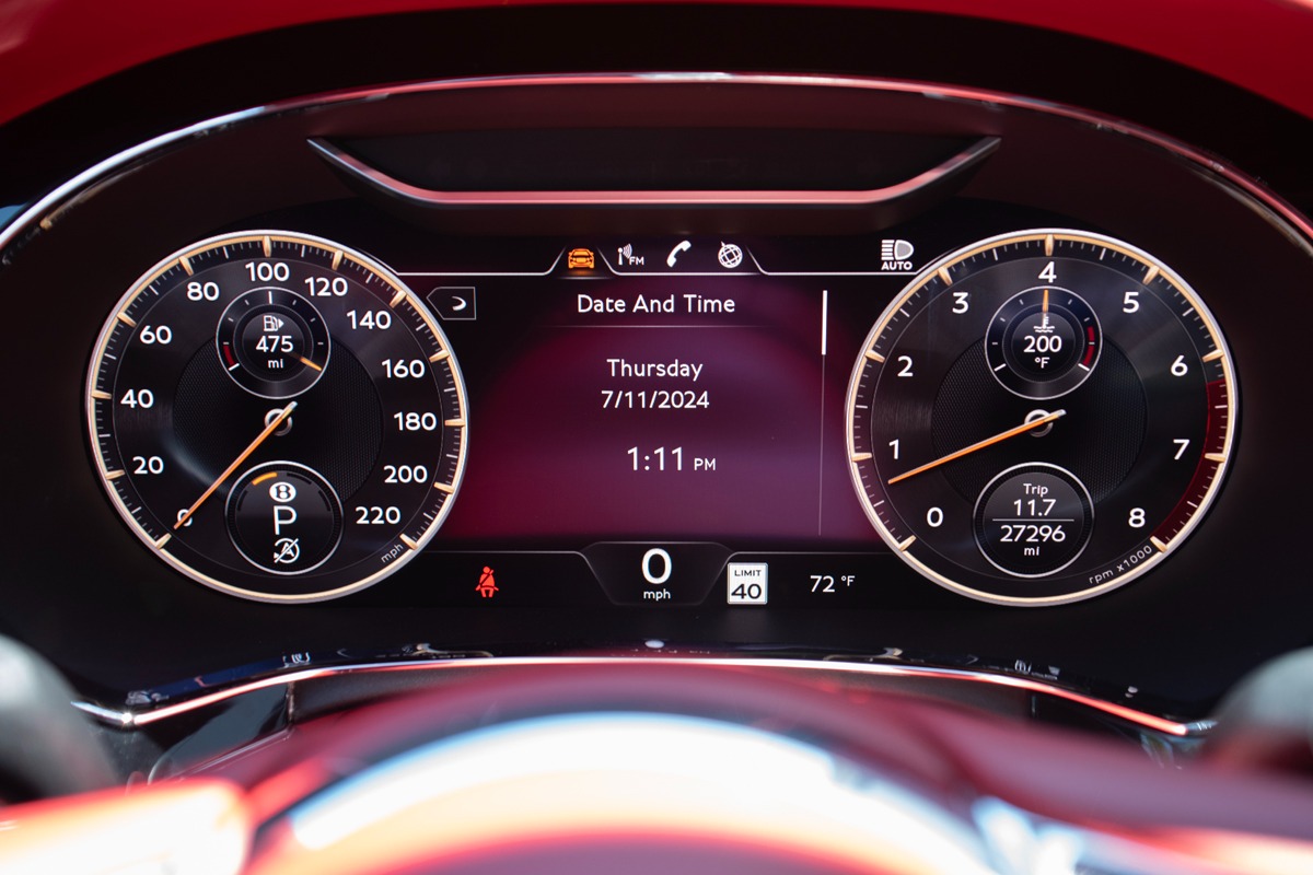2021 Bentley Flying Spur Image 21