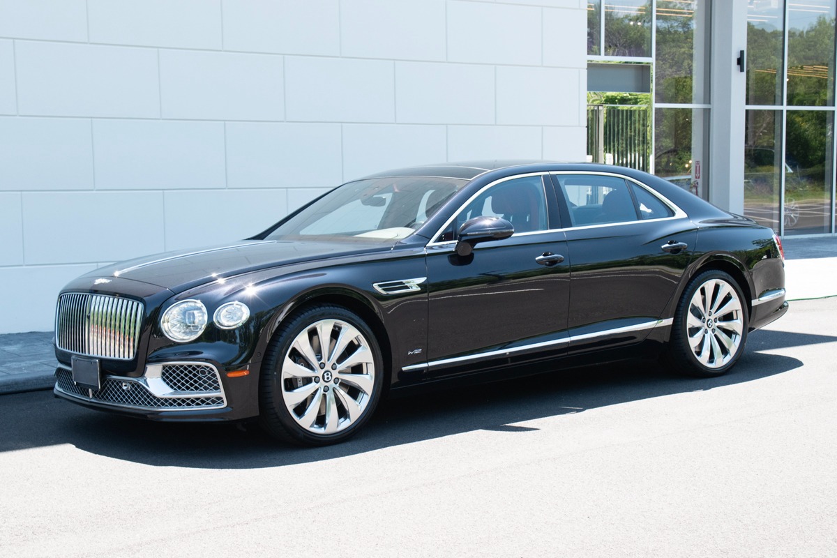 2021 Bentley Flying Spur Image 22