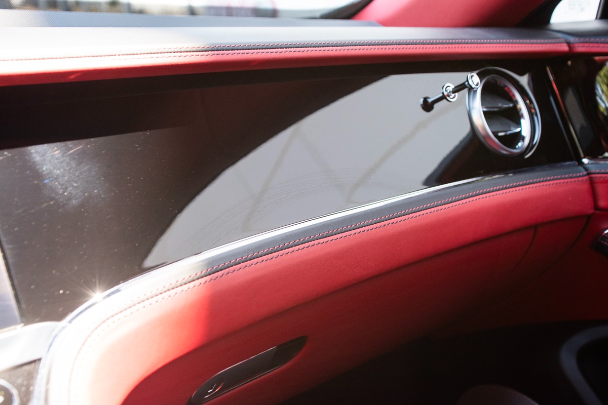 2021 Bentley Flying Spur Image 35