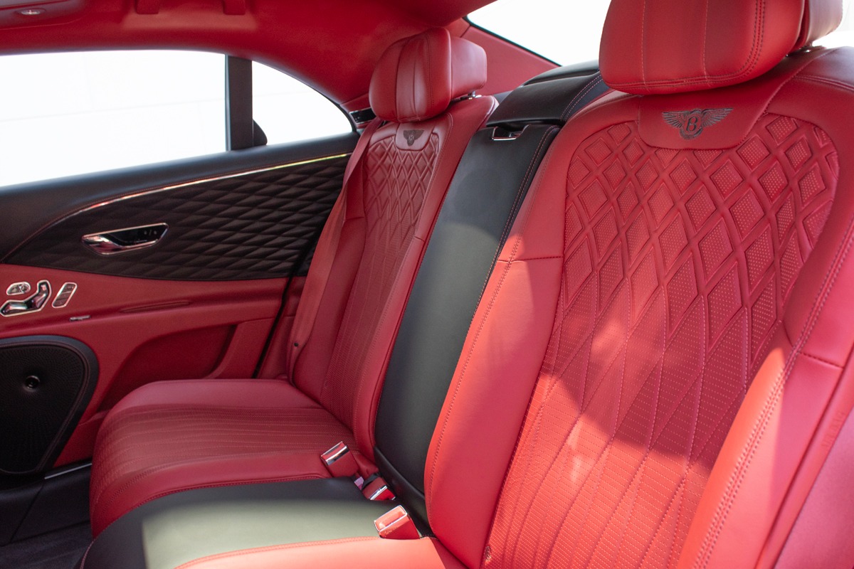 2021 Bentley Flying Spur Image 37