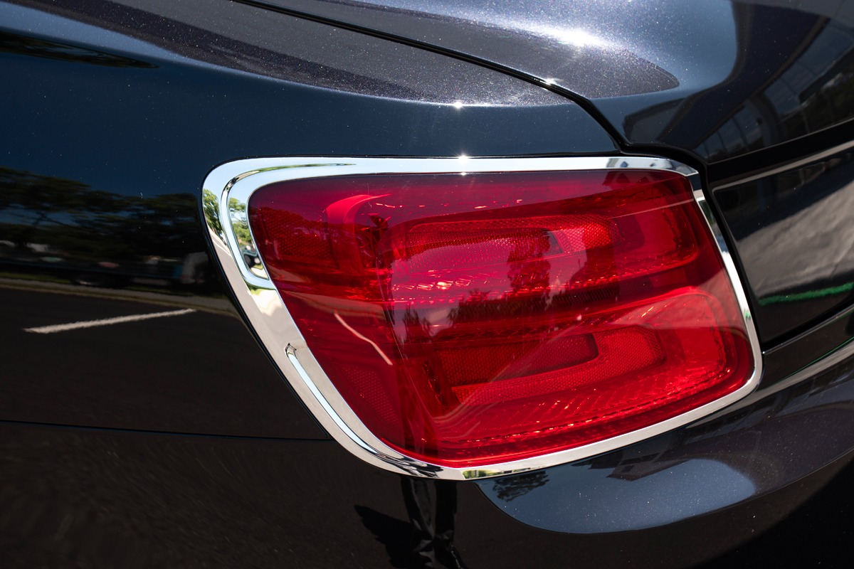2021 Bentley Flying Spur Image 46