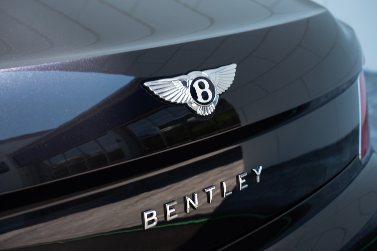 2021 Bentley Flying Spur Image 47