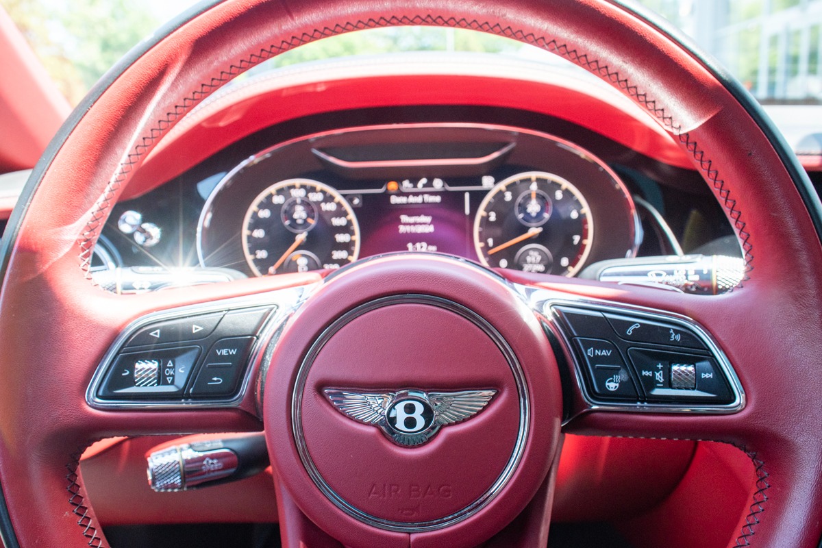2021 Bentley Flying Spur Image 8