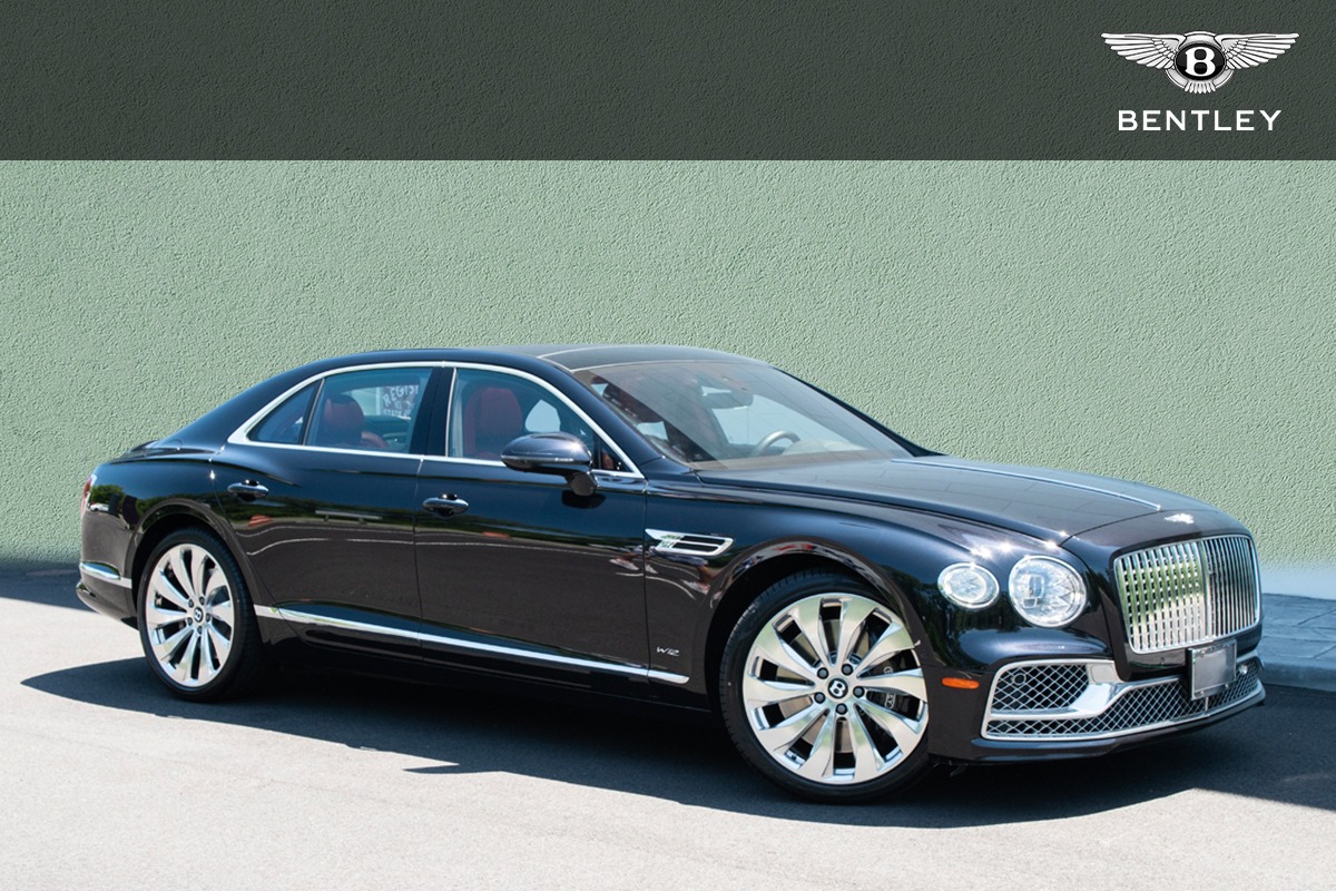 2021 Bentley Flying Spur Image 1